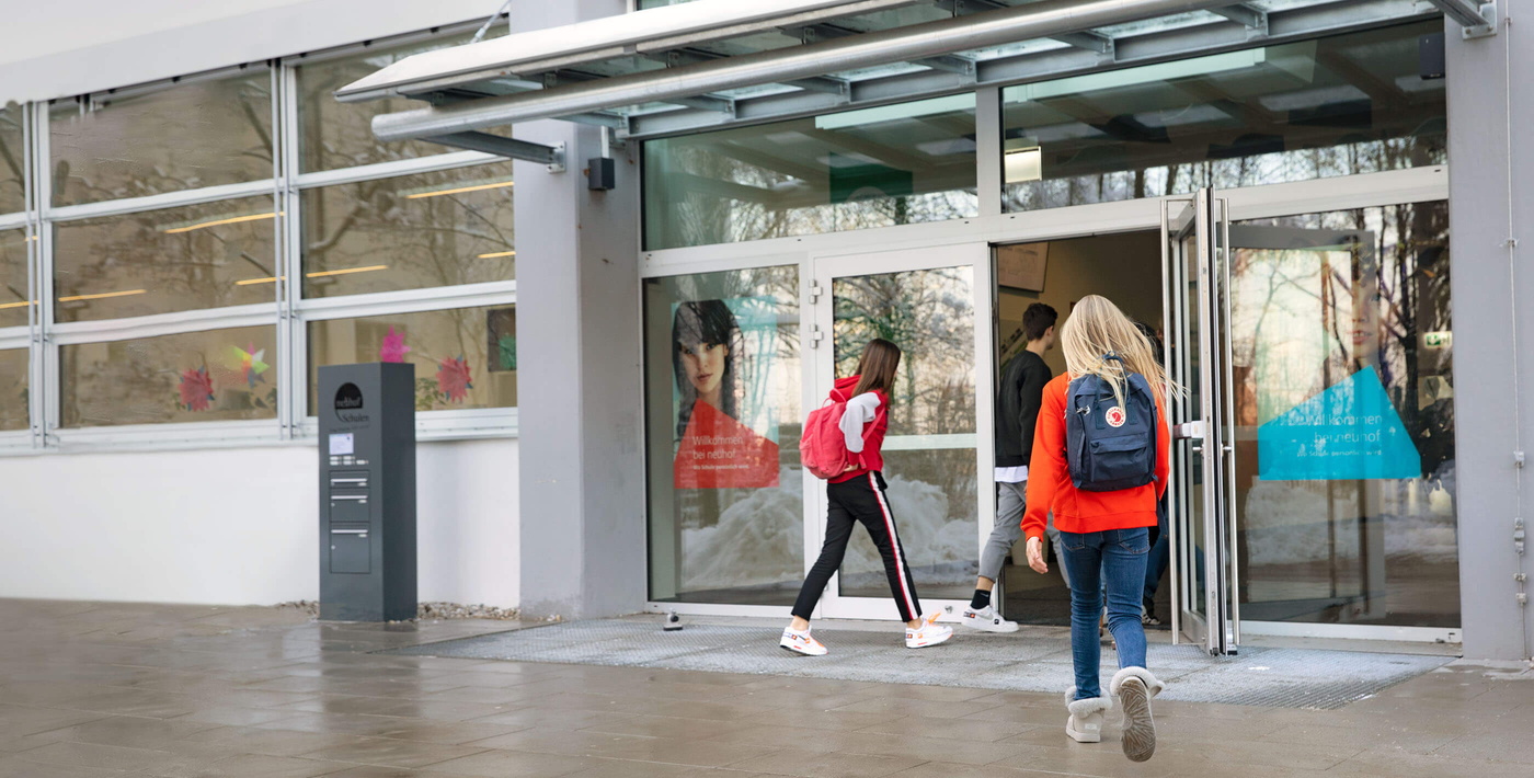 Eingang_neuhof_Privat_Schulen Eingang_neuhof_Privat_Schulen